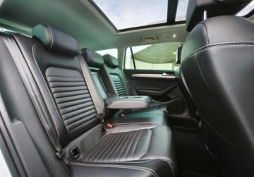 Volkswagen Passat B8 Limousine Facelifting 2.0 TDI 190KM 2020 Volkswagen Passat Elegance 4MOTION, Panorama, GPS, LED Matrix, Kamera, ACC, zdjęcie 7