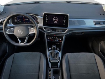 Volkswagen T-Roc I SUV Facelifting 1.5 TSI ACT 150KM 2024 Volkswagen T-Roc VW T-Roc 1.5 TSI 150 KM DSG 2024 9 700 km Gwarancja pr, zdjęcie 23