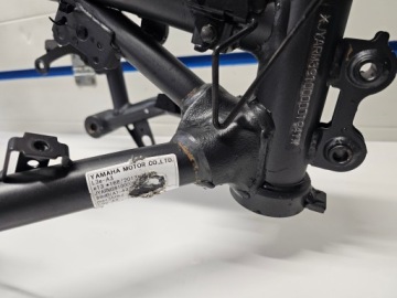 YAMAHA YZF R7 22-24 рама слегка повреждена