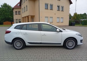 Renault Megane III Grandtour Facelifting 2013 1.6 16V 110KM 2014 Renault Megane Kupiony w Polsce - bezwypadkowy - benzyna - 1,6 - 110 KM 1.6, zdjęcie 7