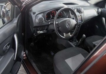 Dacia Sandero II Stepway TCe  90KM 2016 Dacia Sandero 0.9 Benzyna_ 90KM_Klimatyzacja_Nawigacja_ Benzyna 90KM, zdjęcie 7