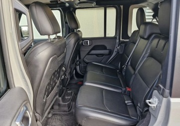 Jeep Wrangler IV 2022 Jeep Wrangler Jeep Wrangler, Rubicon, Wersja Europejska 2.0 Benzyna 272KM, zdjęcie 10