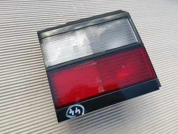 Lampa lewy tył w klapę VW Passat B3 333945107