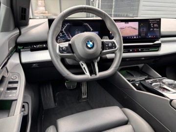 BMW Seria 5 G90-91 Touring 2.0 520d 197KM 2025 BMW 520 BMW 520 520d xDrive, M-Pak, M-PRO,Iconic G, zdjęcie 26