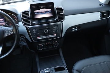 Mercedes GLE W166/C292 SUV 2.1 250d 204KM 2017 Mercedes GLE GLE 250 d, Salon Polska, Serwis ASO, zdjęcie 7