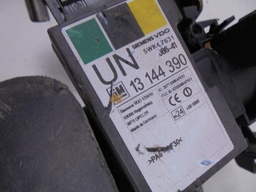 SERVO  ELEKTRICKÉ SLOUPEC 13205210 13205209 OPEL TIGRA B