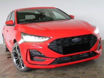 Ford Focus IV Hatchback Facelifting 1.0 EcoBoost 125KM 2025 FORD Focus ST-Line X 1.0 EcoBoost 125KM