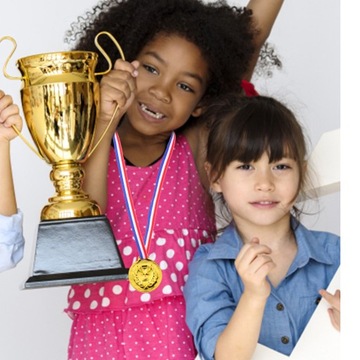 МЕДАЛЬ ИГРУШКИ ДЛЯ ДЕТЕЙ ДЕТСКИЕ НАГРАДЫ УКРАШЕНИЕ 12 ШТ.