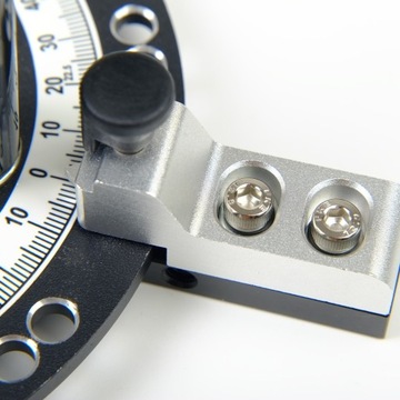 Угловой направляющий упор для паза 19 мм.