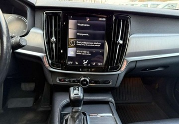 Volvo V90 II Kombi 2.0 T5 254KM 2018 Volvo V90 Momentum 2.0 T 254KM Benzyna Aktywny Tempomat nowy Rozrzad 2.0, zdjęcie 24