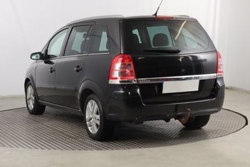 Opel Zafira B 1.7 CDTI ecoFLEX 125KM 2010 Opel Zafira 1.7 CDTI, 7 miejsc, HAK, Klima, zdjęcie 3