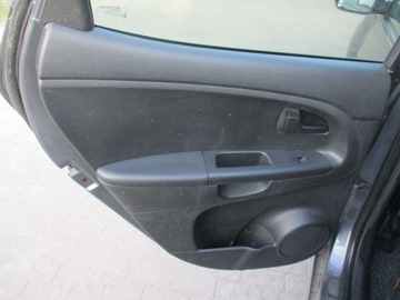 DVEŘE LEVÉ ZADNÍ KIA VENGA 2011 KOMPLETNÍ