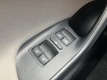 Seat Ibiza IV Hatchback 5d Facelifting 1.2 TSI 105KM 2014 Seat Ibiza 1.2 TSI Style | Salon Polska | Alufelgi, zdjęcie 17