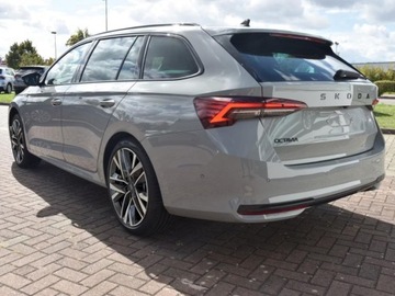 Skoda Octavia IV Liftback 1.5 TSI EVO 150KM 2025 SKODA Octavia Sportline 1.5 TSI mHEV DSG Combi 150KM 2025, zdjęcie 2