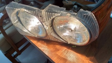 Вставка галогенной лампы передней Mercedes 107 USAt