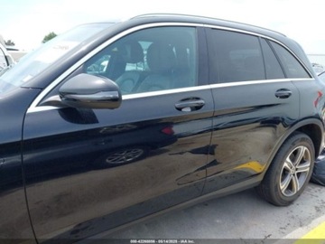 Mercedes GLC C253 2020 Mercedes-Benz GLC 2020 Mercedes-Benz GLC GLC 300 SUV 2.0 Benzyna 255KM, zdjęcie 12