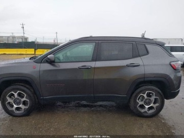 Jeep Compass II 2022 Jeep Compass Trailhawk 2022 2.4 Benzyna 177KM, zdjęcie 2