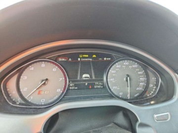 Audi A8 D4 S8 Facelifting 4.0 TFSI 605KM 2017 Audi S8 Plus Quattro 2017 4.0 Benzyna 605KM, zdjęcie 9