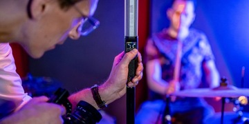 Светодиодная лампа Newell RGB Kathi II Sword 2500–9000 К