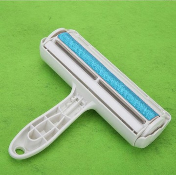 Щетка-валик для очистки пыли с одежды