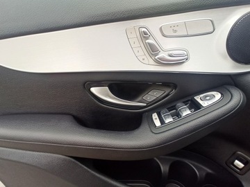 Mercedes GLC C253 2020 Mercedes GLC 300 29 tys km, zdjęcie 9