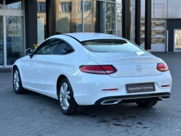 Mercedes Klasa C W205 Kabriolet Facelifting 1.6 200d 160KM 2019 Mercedes-Benz Klasa C 200 d ManualLedParktronicSalon PL 1.6 Diesel 160KM, zdjęcie 4