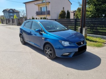 Seat Ibiza IV Hatchback 5d Facelifting 1.2 60KM 2015 Seat Ibiza 1.2 benzyna / Klimatronik / Zadbana /, zdjęcie 2