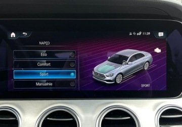 Mercedes Klasa E W213 2022 Mercedes-Benz Klasa E AMG line 220d 4-Matic 9G-Tronic EQ Boost, , GPS, Kam, zdjęcie 29