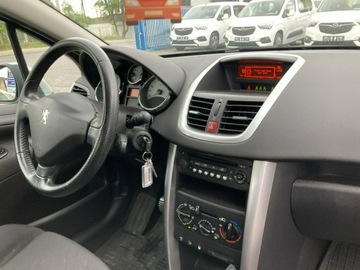 Peugeot 207 Hatchback 5d 1.6 VTi 120KM 2007 Peugeot 207 1.6HDI-16V Klima 2007, zdjęcie 4