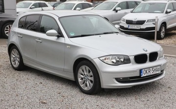 BMW Seria 1 E81/E87 Hatchback 5d E87 2.0 118i 143KM 2009 BMW Seria 1 Czujniki Parkowania, KLIMA, Felgi ..., zdjęcie 1