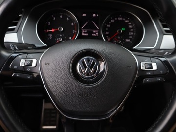 Volkswagen Arteon Fastback 1.5 TSI 150KM 2018 VW Arteon 1.5 TSI, Salon Polska, Automat, VAT 23%, zdjęcie 19