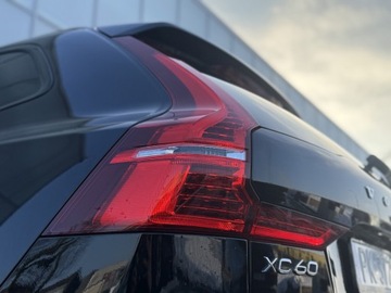 Volvo XC60 II 2023 Volvo XC 60 B5 AWD | Ultimate Dark | Mild Hybrid |, zdjęcie 36