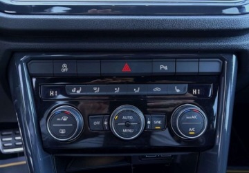 Volkswagen T-Roc I SUV 2.0 TSI 190KM 2018 Volkswagen T-Roc 2.0 TSI 190 KM 4x4 bezwypadkowy VIRTUAL FULL LED KAM, zdjęcie 29