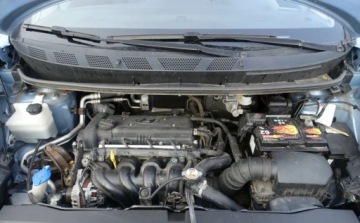 Hyundai ix20 Mikrovan 1.6 CVVT 125KM 2015 Hyundai ix20 1.6 125KM 1 wlasciciel Klimatyzacja Stan BDB 1.6 Benzyna, zdjęcie 27