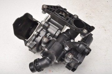 AUDI A4 B9 2.0 TFSI ČERPADLO VODY 06L121111M