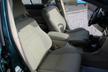 Toyota Avensis II Sedan 2.0 D-4D 116KM 2005 Toyota Avensis 2.0 D4D SOL Salon Polska, zdjęcie 18