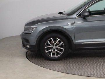 Volkswagen Tiguan Allspace SUV 1.4 TSI ACT 150KM 2018 VW Tiguan Allspace 1.4 TSI, Salon Polska, zdjęcie 14