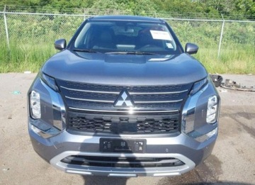 Mitsubishi Outlander III 2022 Mitsubishi Outlander 2022, 2.5L, 4x4, SE S-AWC, od ubezpieczalni 2.5 181KM, zdjęcie 4