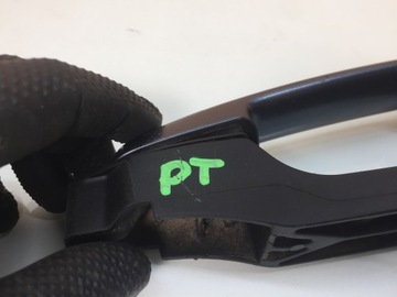 DAIHATSU TERIOS II KLIKA DVEŘE PRAVÝ ZADNÍ