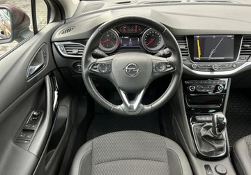 Opel Astra K Hatchback 5d 1.4 Turbo 150KM 2018 Opel Astra Dynamic, Tempomat, GPS, Kamera, Podgrzewane fotele i kierownica, zdjęcie 5