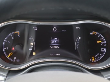 Jeep Grand Cherokee IV Terenowy Facelifting 3.0 V6 CRD 250KM 2015 Jeep Grand Cherokee 3.0 CRD, Salon Polska, 246 KM, zdjęcie 10