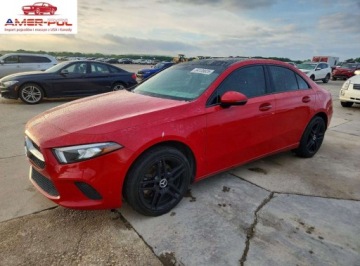 Mercedes Klasa A W177/V177 2019 Mercedes-Benz Klasa A 220 2019 2.0 Benzyna 188KM