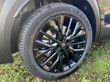 Citroen C5 Aircross 2025 Od ręki - Max Comfort Range 73.7kWh 210KM / Pakiet Zimowy, zdjęcie 9