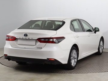 Toyota Camry IX Sedan 2.5 Hybrid Dynamic Force 218KM 2021 Toyota Camry 2.5 Hybrid, Salon Polska, zdjęcie 4