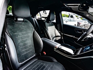 Mercedes Klasa C W206 Limuzyna 2.0 300 258KM 2025 C Klasa 300 4-Matic AMG 2.0 258KM, zdjęcie 5