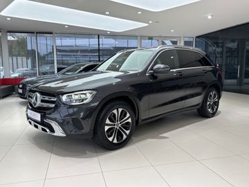 Mercedes GLC C253 SUV Facelifting 2.0 200d 163KM 2021 Mercedes-Benz GLC 200 Business Line / Kamera / 1 w