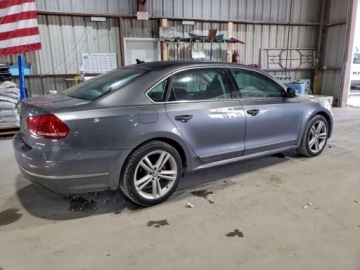 Volkswagen Passat B8 Limousine 2.0 TDI BlueMotion Technology 150KM 2015 Volkswagen Passat 2015 VOLKSWAGEN PASSAT SEL 2.0 Diesel 150KM, zdjęcie 2