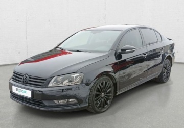 Volkswagen Passat B7 Limousine 2.0 TDI CR BlueMotion 177KM 2014 Volkswagen Passat 2.0 TDI Comfortline DSG 2.0 Diesel 177KM