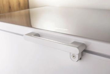 Морозильник | FH30EAW | Класс энергоэффективности E | Сундук | Отдельно стоящий | Эй