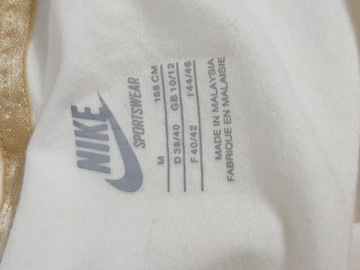 T SHIRT NIKE M BAWEŁNA ECRU ZŁOTE LOGO